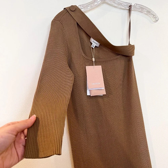 Oroton Tan One Sleeve Asymmetric Knit Stretchy Designer Midi Dress Medium NWT - Picture 3 of 10
